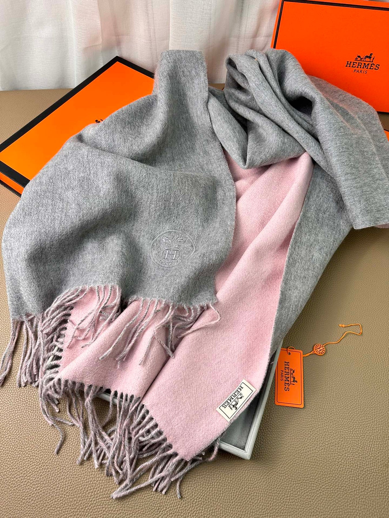DOUBLE-FACE SCARF 200 CM IN LIGHT PINK AND GREY CASHMERE