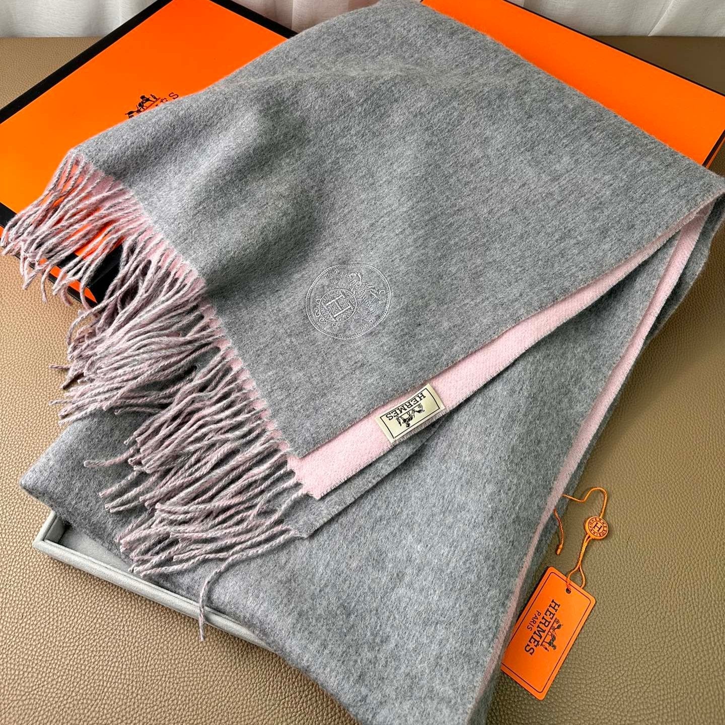 DOUBLE-FACE SCARF 200 CM IN LIGHT PINK AND GREY CASHMERE