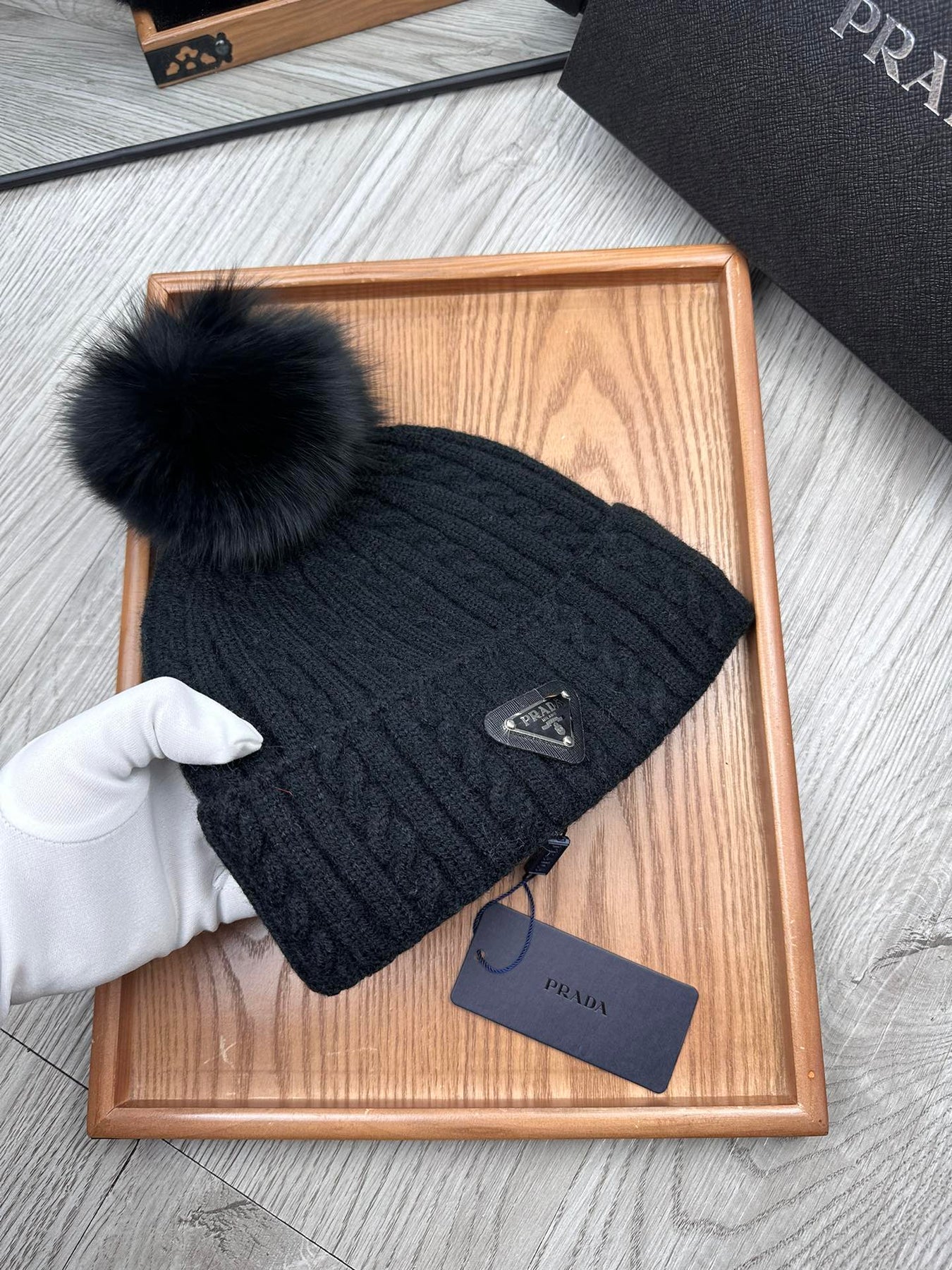 BEANIE HAT IN BLACK WOOL 352368