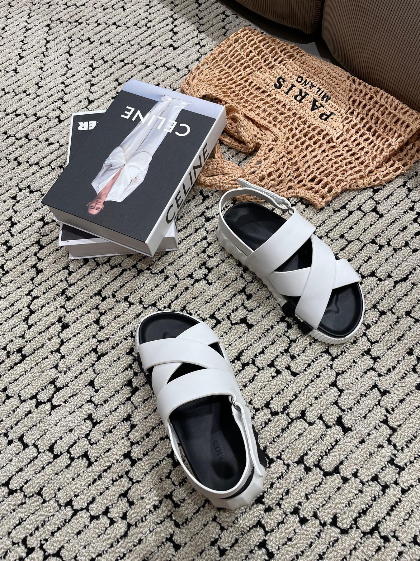 ELECTRIC SANDAL BLACK MIX CREAMY WHITE CALFSKIN