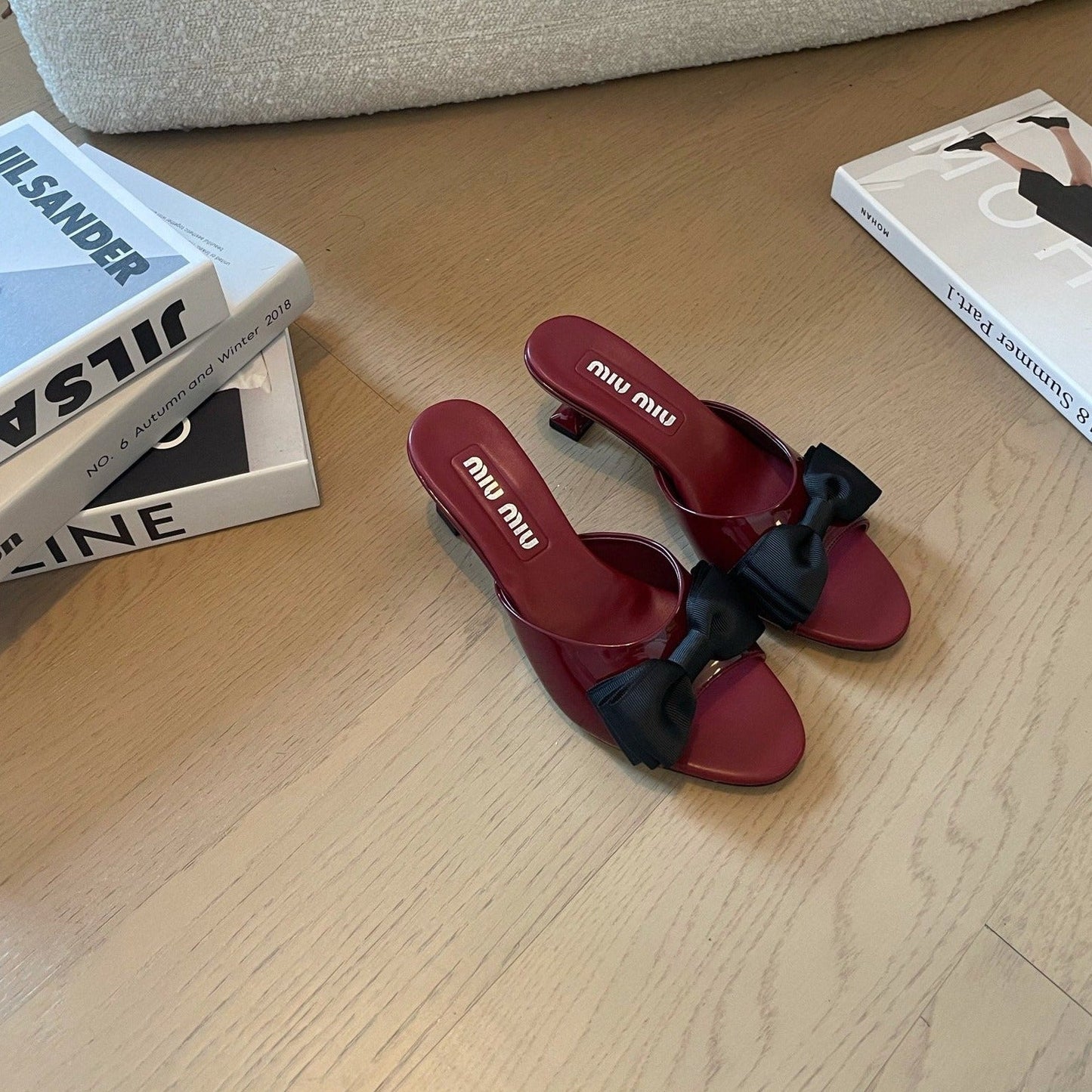 Ruby Mid - Heels With Black Bow Calfskin