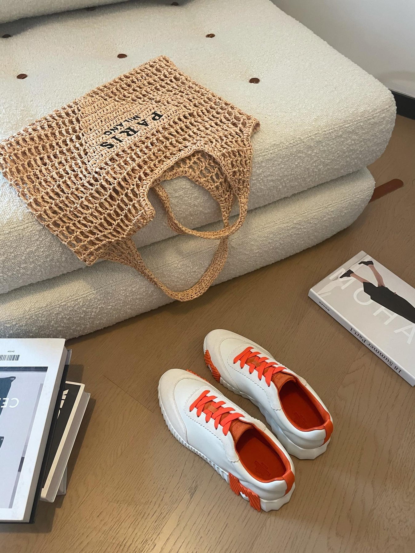 BOUNCING SNEAKERS WHITE CALFSKIN WITH ORANGE LACES