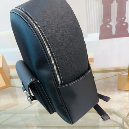 FRONT ZIP POCKET BACKPACK 40 IN BLACK SAFFIANO LEATHER