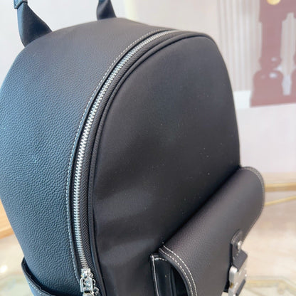 FRONT ZIP POCKET BACKPACK 40 IN BLACK SAFFIANO LEATHER