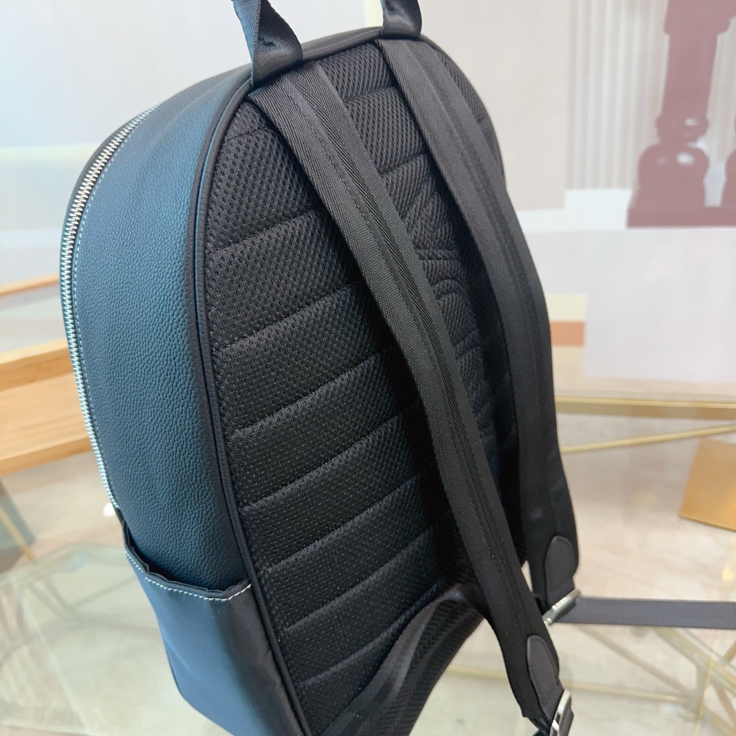 FRONT ZIP POCKET BACKPACK 40 IN BLACK SAFFIANO LEATHER