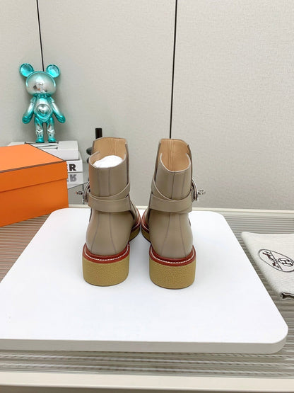 BOTINES HISTORY BOOTS IN DESERT BROWN CALFSKIN