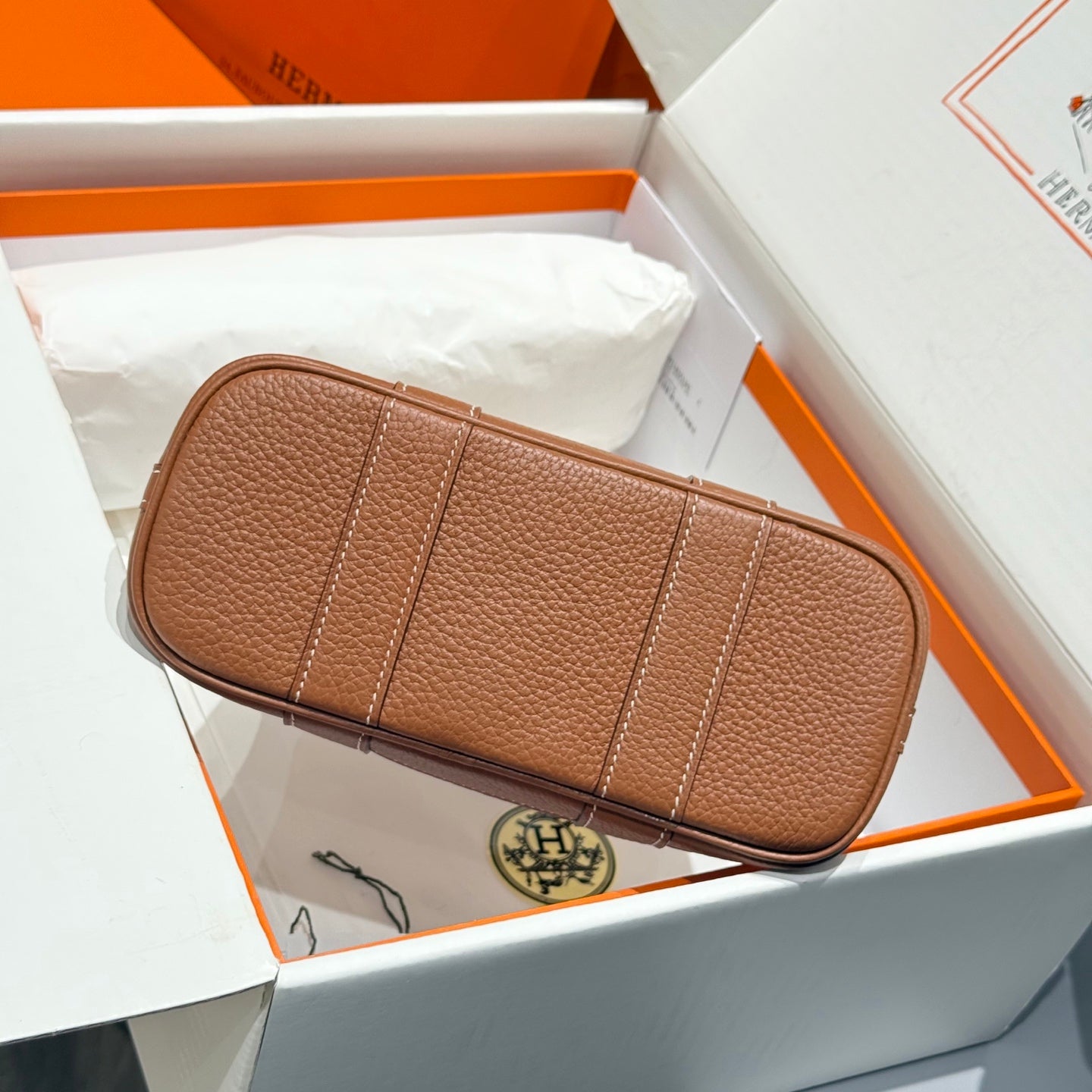 GARDEN PARTY 23CM IN WHITE TOILETS COTTON CANVAS AND BROWN CALFSKIN