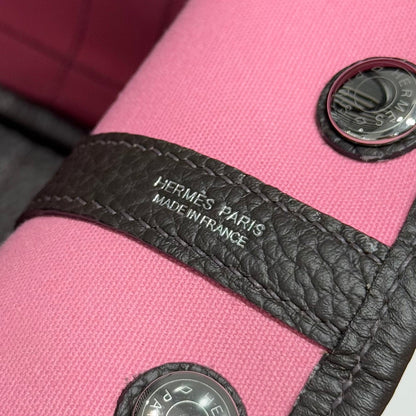 GARDEN PARTY 30CM IN RED TOILETS COTTON CANVAS AND DARK BROWN CALFSKIN PINK ON SIDE OTHER