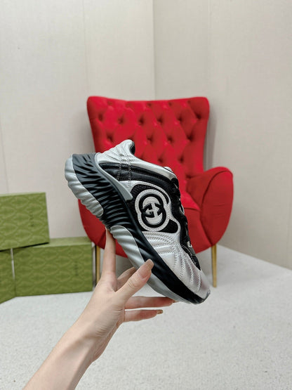 GG RIPPLE TRAINER LIGHT SILVER AND BLACK LAMBSKIN