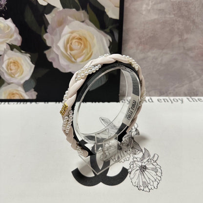 HEADBAND IN WHITE CALFSKIN MIX PEARL CHAIN 347681