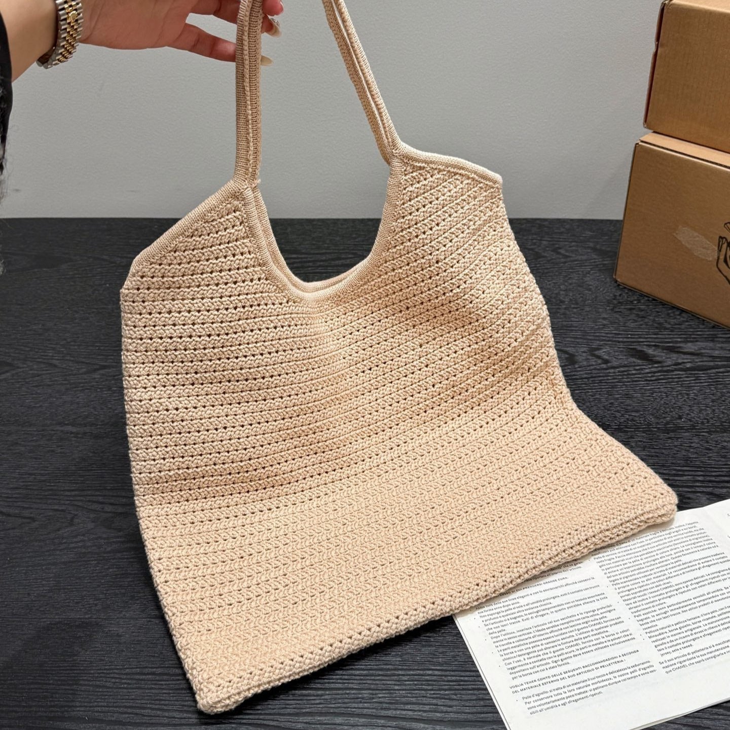 IVY HOBO BAG 36 IN BEIGE MESH BLACK EMBROIDERED LOGO