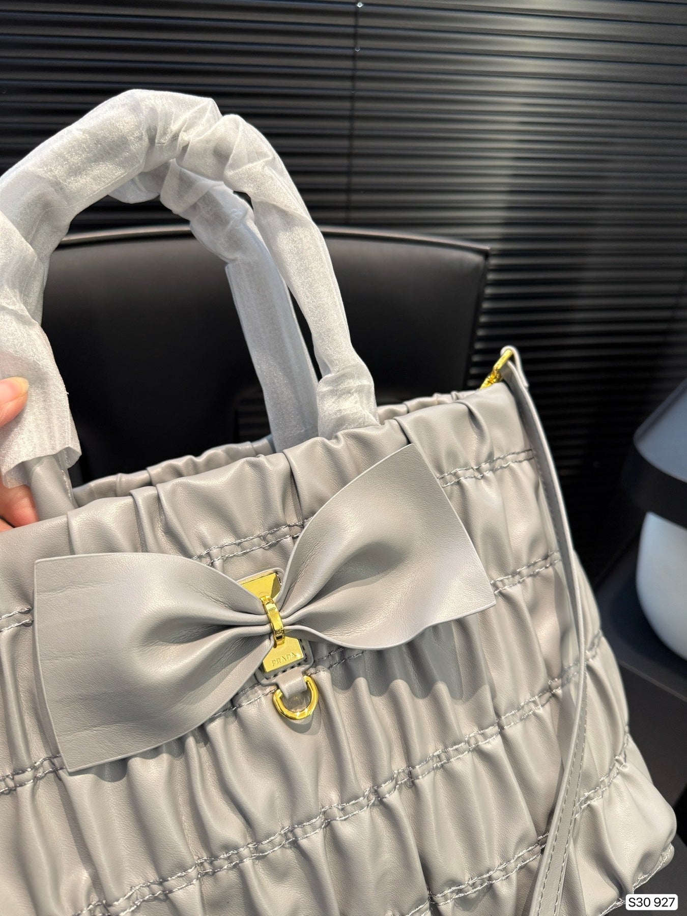 BOW DETAIL RUCHED TOP HANDLE BAG 29 IN LIGHT GREY SAFFIANO LEATHER