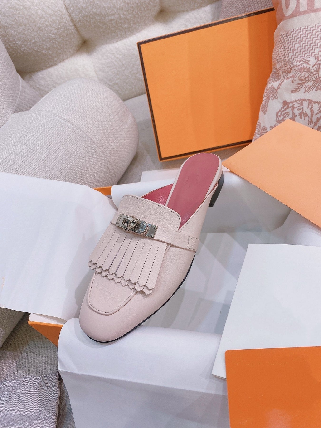 0Z Mule Fringed Light Pink