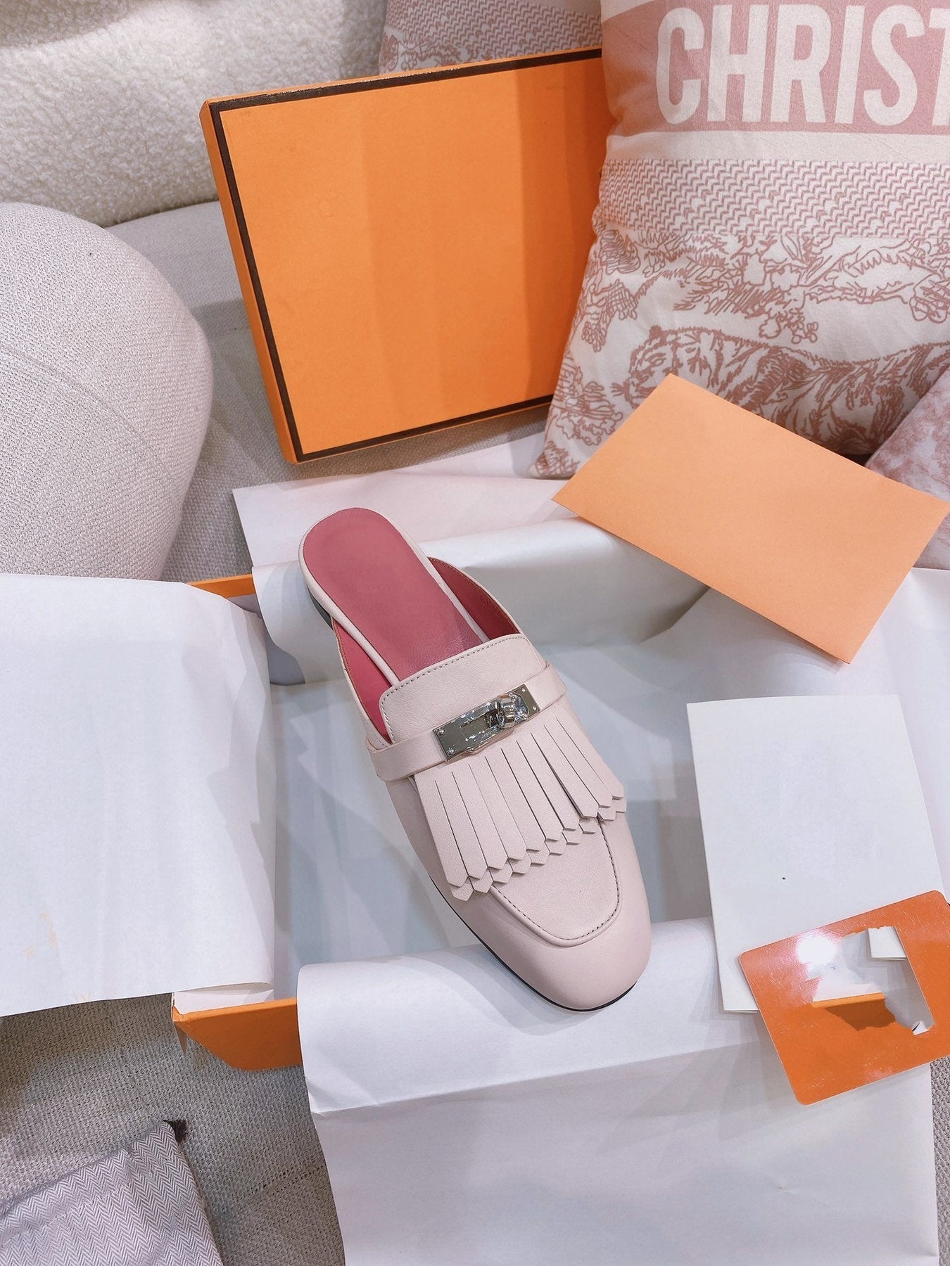 0Z Mule Fringed Light Pink