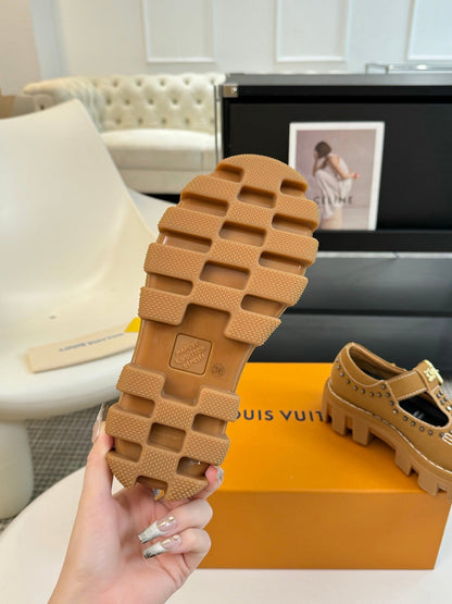 LV CHECKER MARY JANE IN PEANUT BROWN CALFSKIN