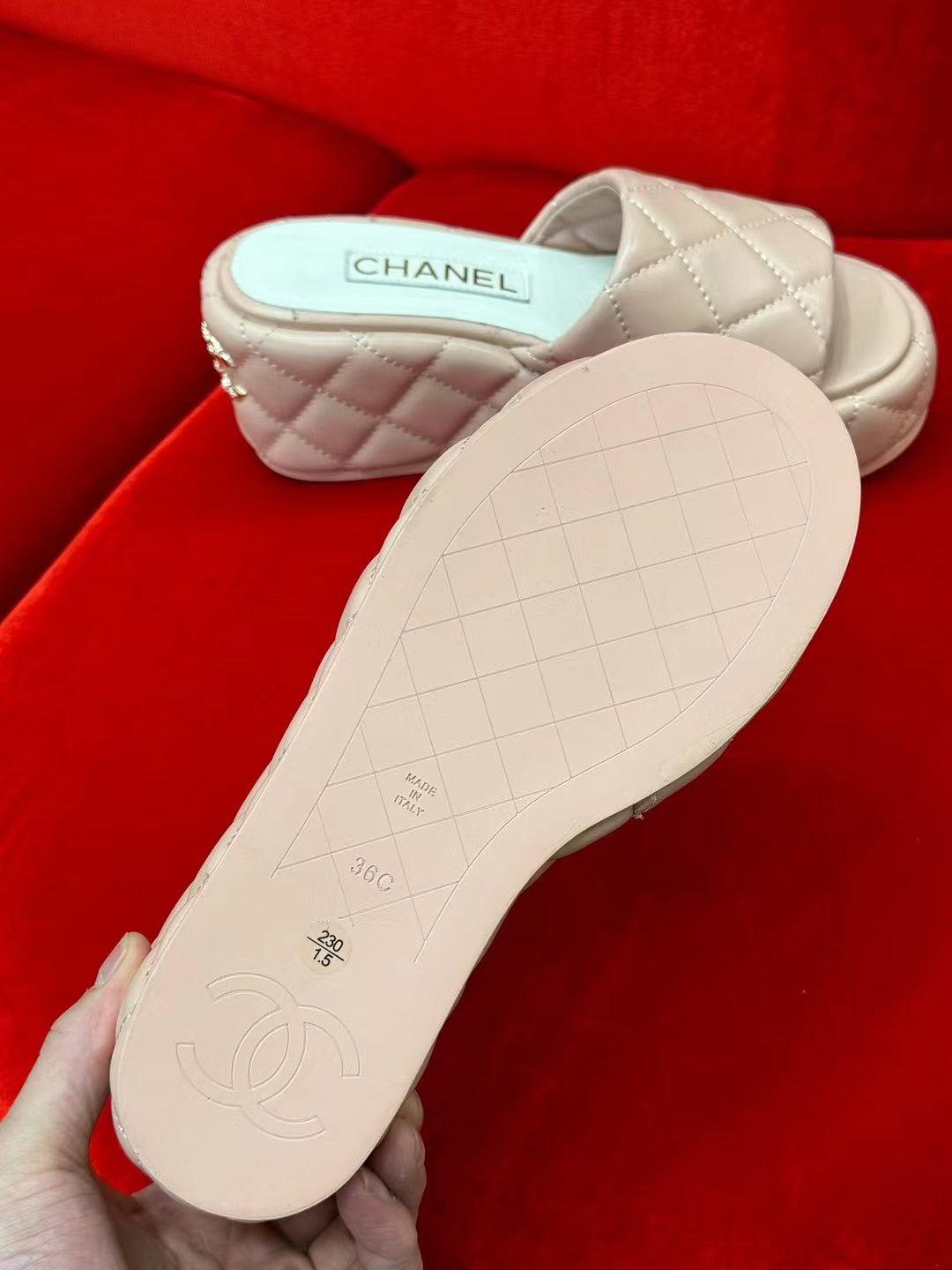 CC WEDGE HEEL BEIGE CREAM LAMBSKIN