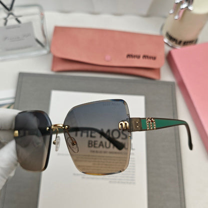 RUNWAY SQUARE SUNGLASSES 55507 IN ACETATE