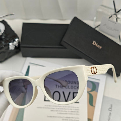 MONTAIGNE SUNGLASS 55119 IN ACETATE