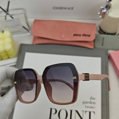 RUNWAY SQUARE SUNGLASSES 53044 IN ACETATE