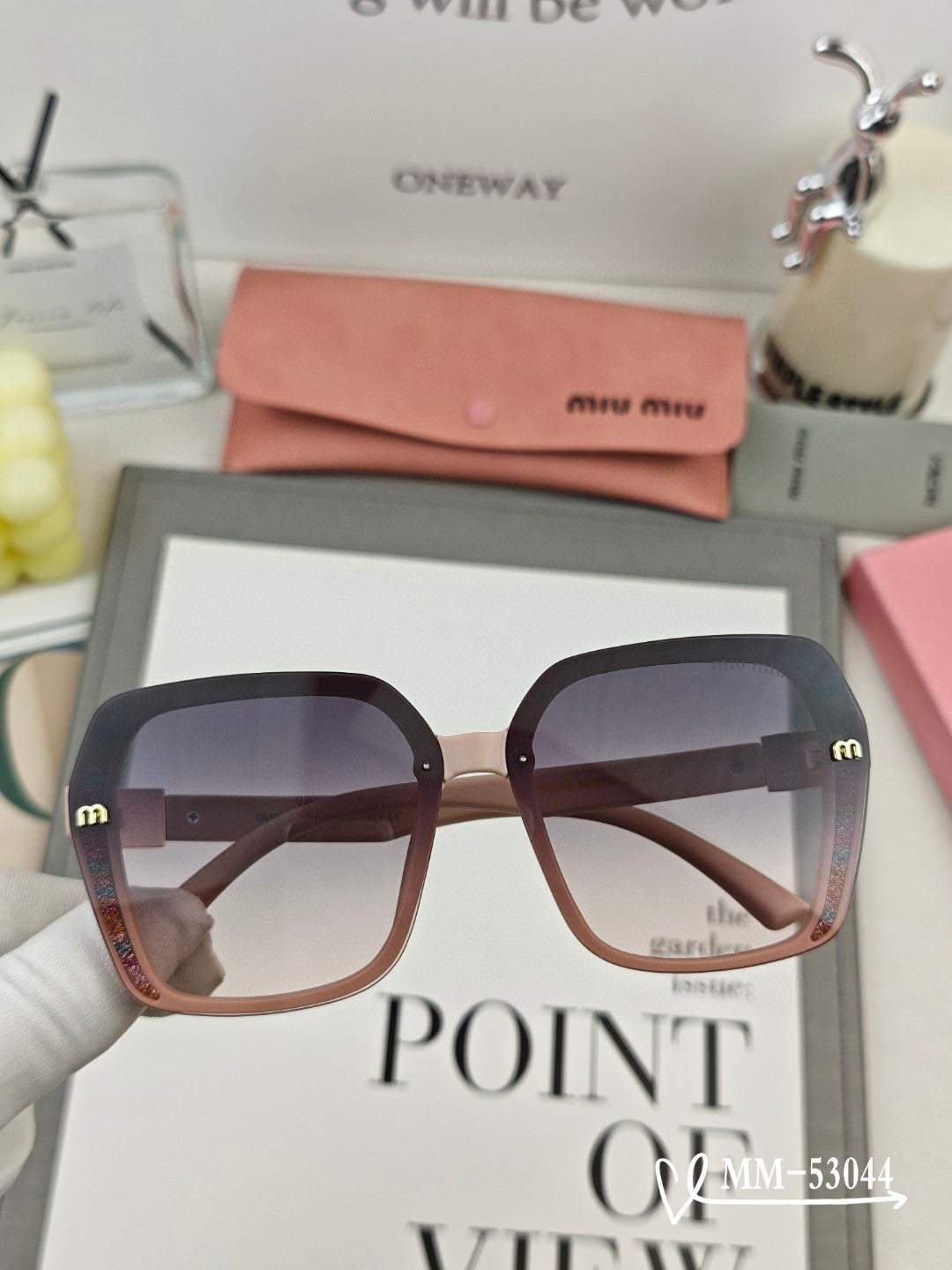 RUNWAY SQUARE SUNGLASSES 53044 IN ACETATE