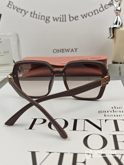 RUNWAY SQUARE SUNGLASSES 53044 IN ACETATE