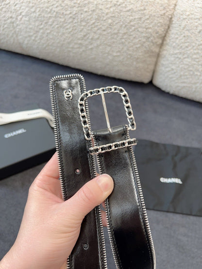 BELT 40MM IN BLACK CALFSKIN WITH INTERWOVEN CHAIN BUCKLE ZIPPER IN TRIM SILVER HARDWARE