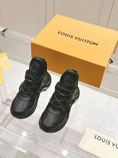 LV BARRACUDA SNEAKER IN BLACK CALFSKIN