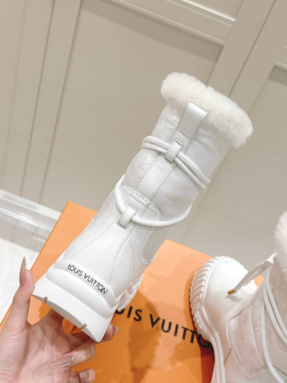 RUBY FLAT ANKLE BOOT IN WHITE CALFSKIN AND MONOGRAM NYLON