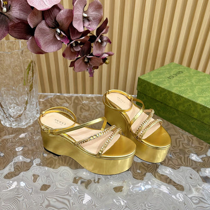 GG PLATFORM SANDAL METALLIC GOLD CALFSKIN WITH CHAINS