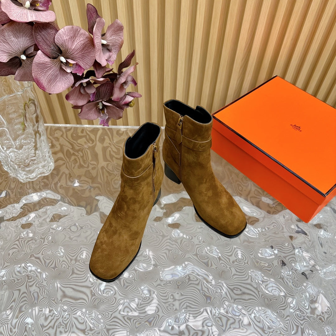 JILL 60 ANKLE BOOT IN CHOCOLATE BROWN SUEDE