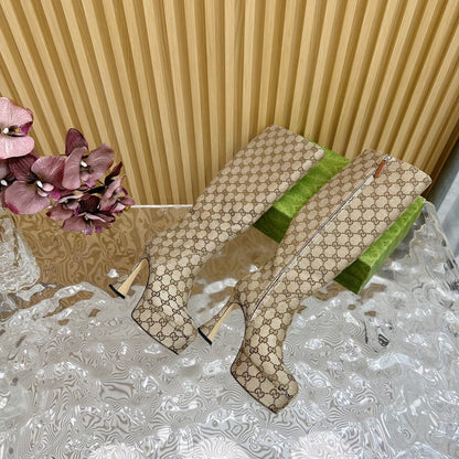 PLATFORM KNEE BOOTS IN ECRU BEIGE MONOGRAM CANVAS AND SHEEPSKIN LINING