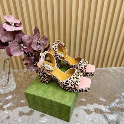 HORSEBIT HIGH-HEEL SANDAL WITH LEOPARD PRINT IN LIGHT PINK VELVET AND CALFSKIN LINING