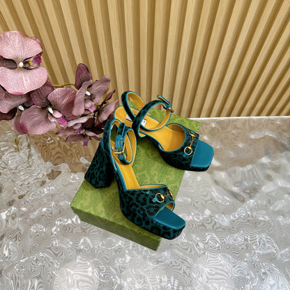 HORSEBIT HIGH-HEEL SANDAL WITH LEOPARD PRINT IN TURQUOISE VELVET AND CALFSKIN LINING