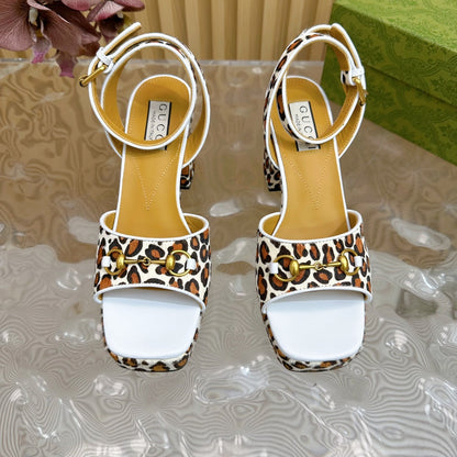 HORSEBIT HIGH-HEEL SANDAL WITH LEOPARD PRINT IN WHITE VELVET AND CALFSKIN LINING