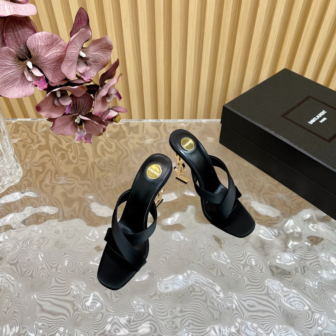 OPYUM 10 CM HIGH MULES IN BLACK SILK