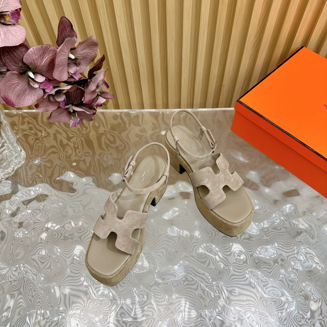 JAM 30 SANDAL IN TORTILLA BROWN VELVET