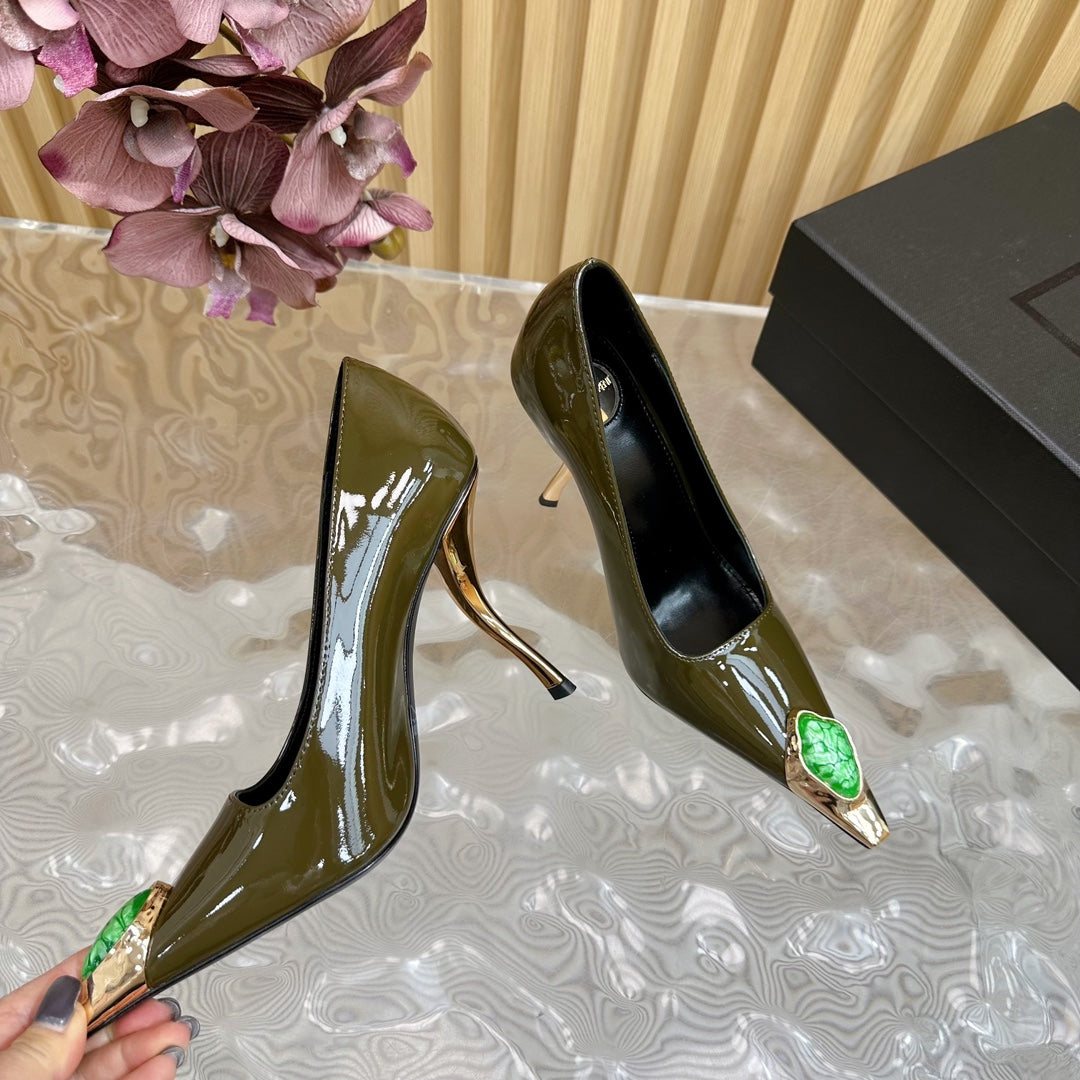 GREEN GEM-STUDDED HIGH PUMPS IN ARMY GREEN PATENT CALFSKIN