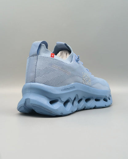 CLOUDTILT SNEAKER IN BABY BLUE RECYCLED POLYESTER