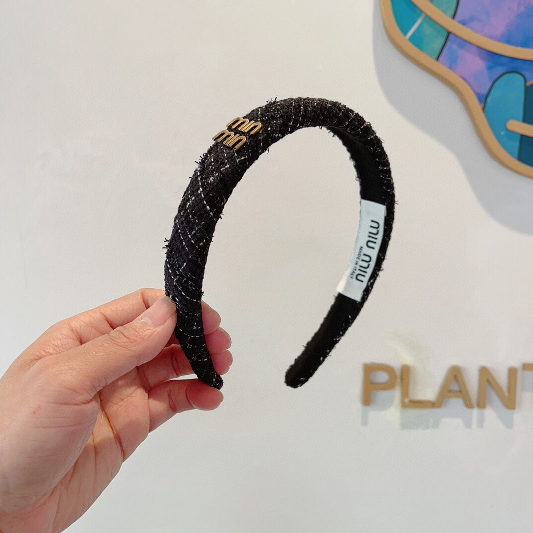 BLACK TWEED HAIRBAND GOLD LOGO 157215