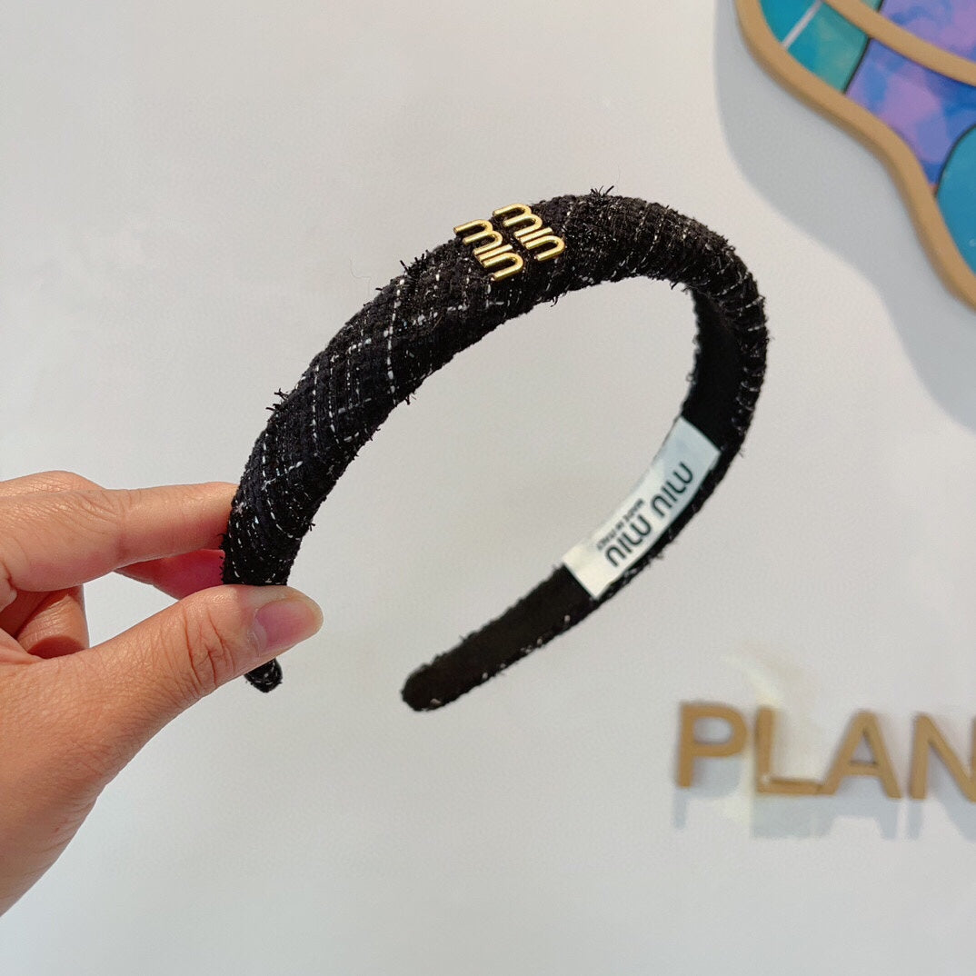 BLACK TWEED HAIRBAND GOLD LOGO 157215