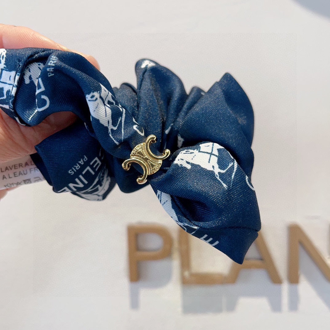 NAVY BLUE WRINKLED FABRIC SCRUNCHIE 417308