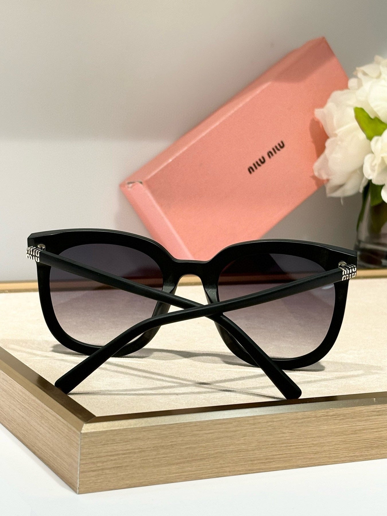 RUNWAY SUNGLASSES SMU08Z IN ACETATE