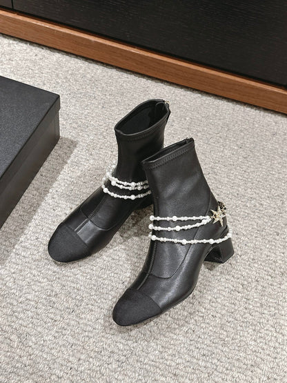 CC LOW CUT BOOTS IN BLACK STRETCH LAMBSKIN AND GROSGRAIN WITH PEARL CHAIN