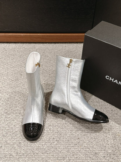CC SHORT BOOTS IN SILVER MIX BLACK LAMBSKIN