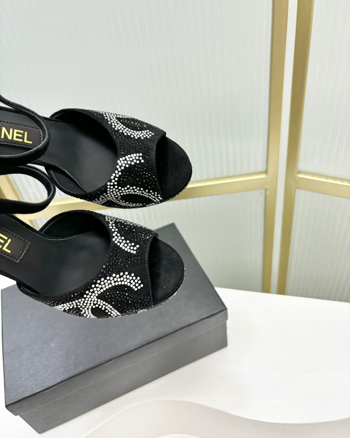 HIGH HEELS ONE STRAP IN BLACK GOATSKIN