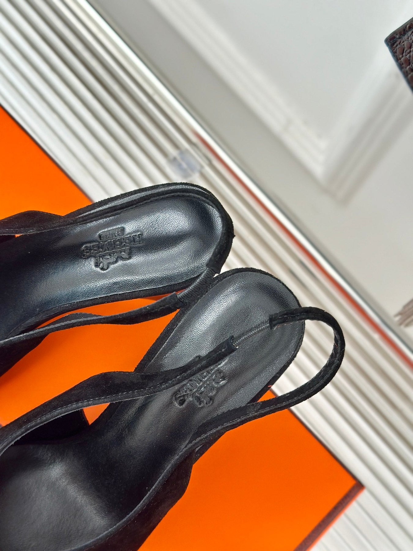 HIGH HEEL 75 MM POINTED- TOE SANDAL IN BLACK SUEDE