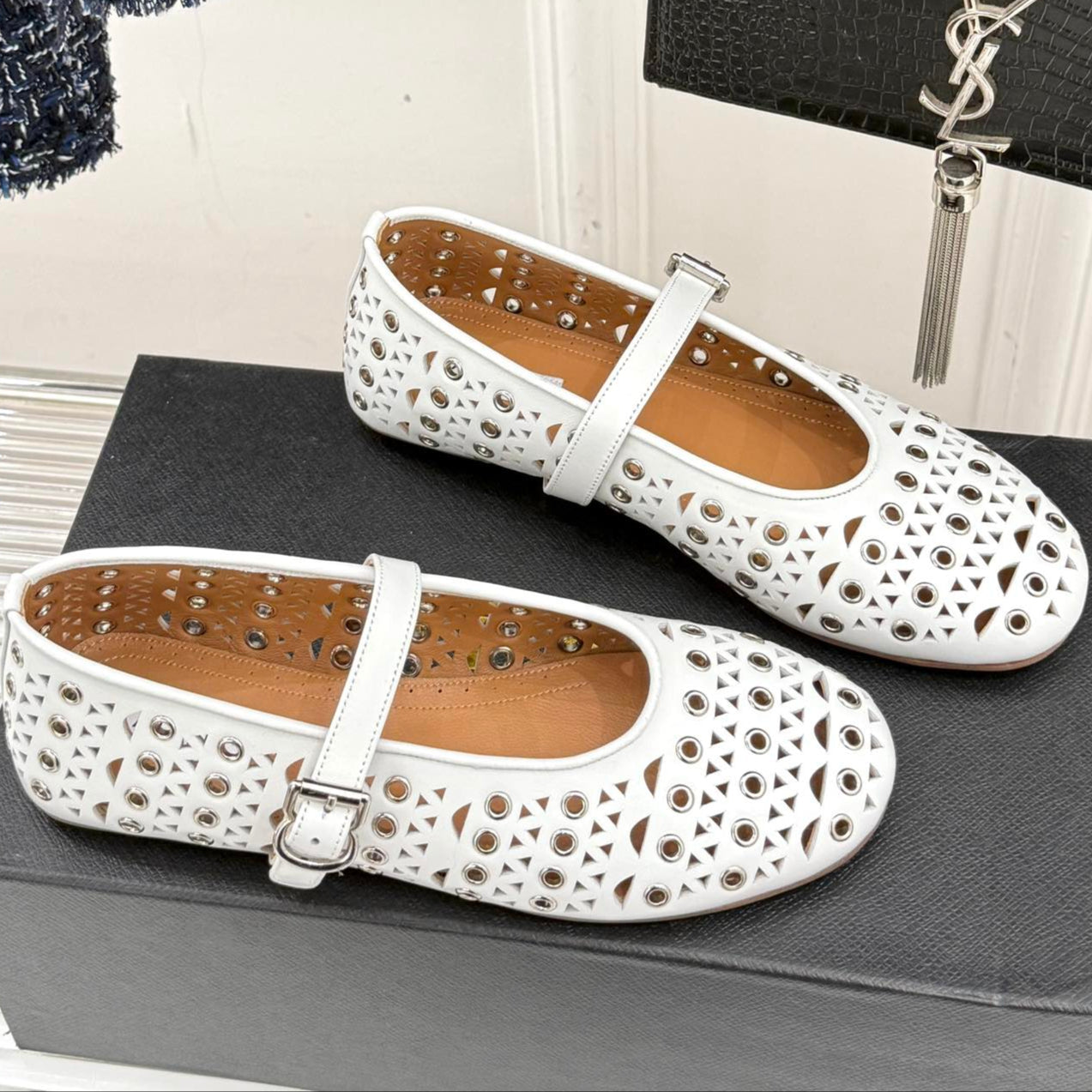 MARY JANE IN WHITE CALFSKIN