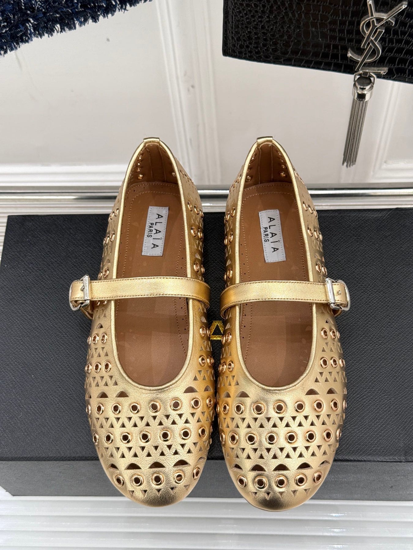 MARY JANE IN METALLIC GOLD CALFSKIN