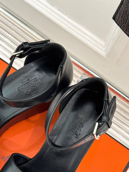 ILLUSION 35 SANDAL IN BLACK CALFSKIN