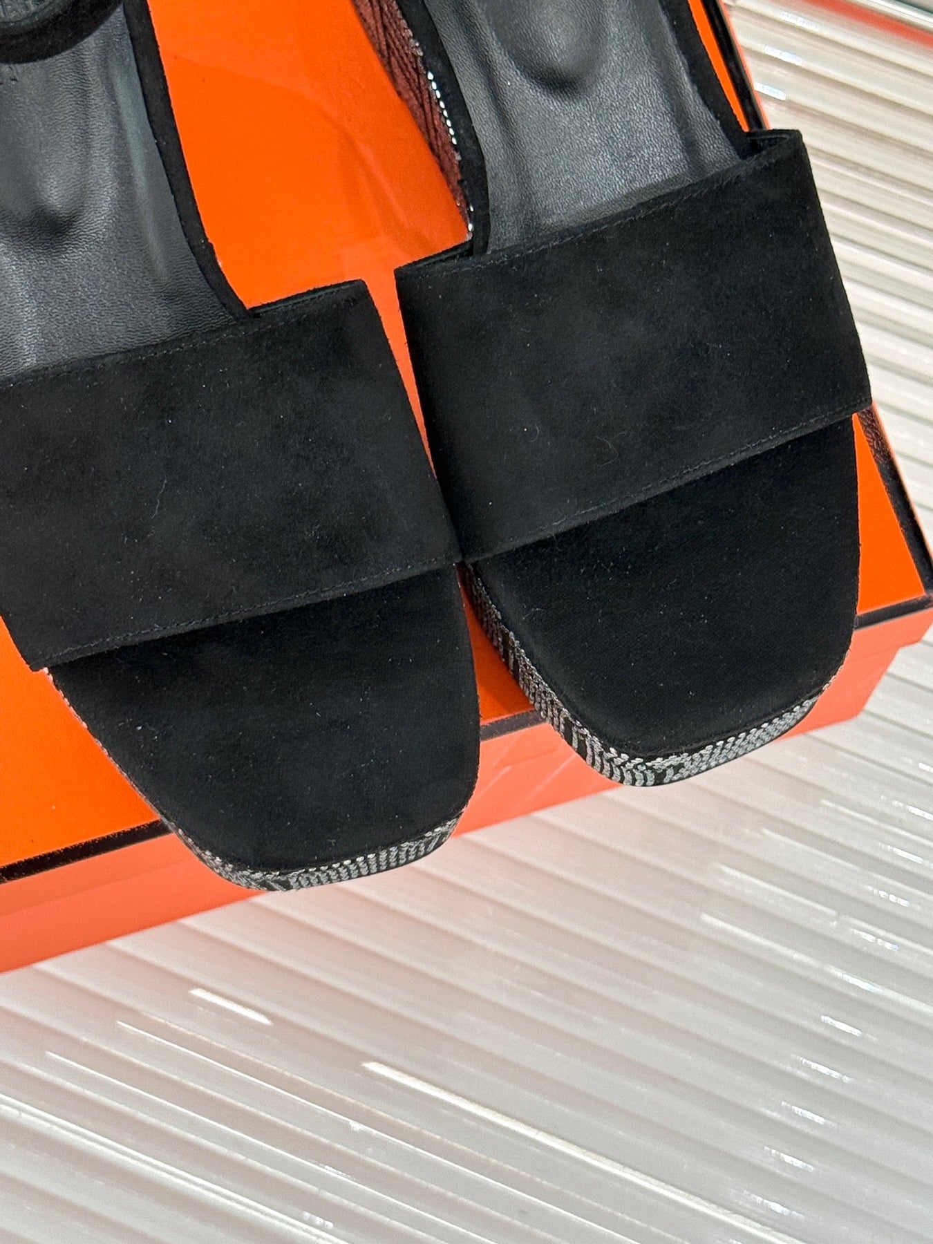 ILLUSION 35 SANDAL IN BLACK SUEDE WITH RHINESTONE DETAILS